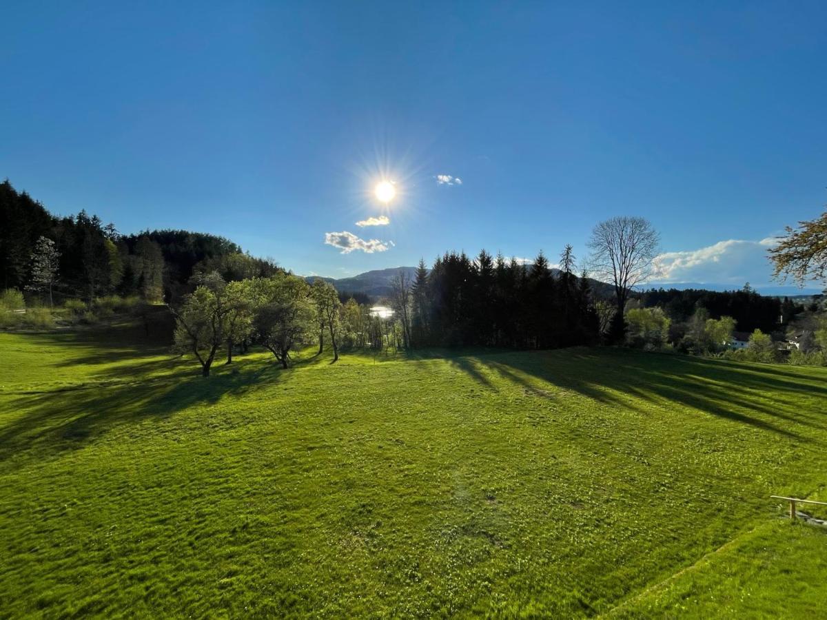 Schloss Moosburg Gaestehaus Esterno foto
