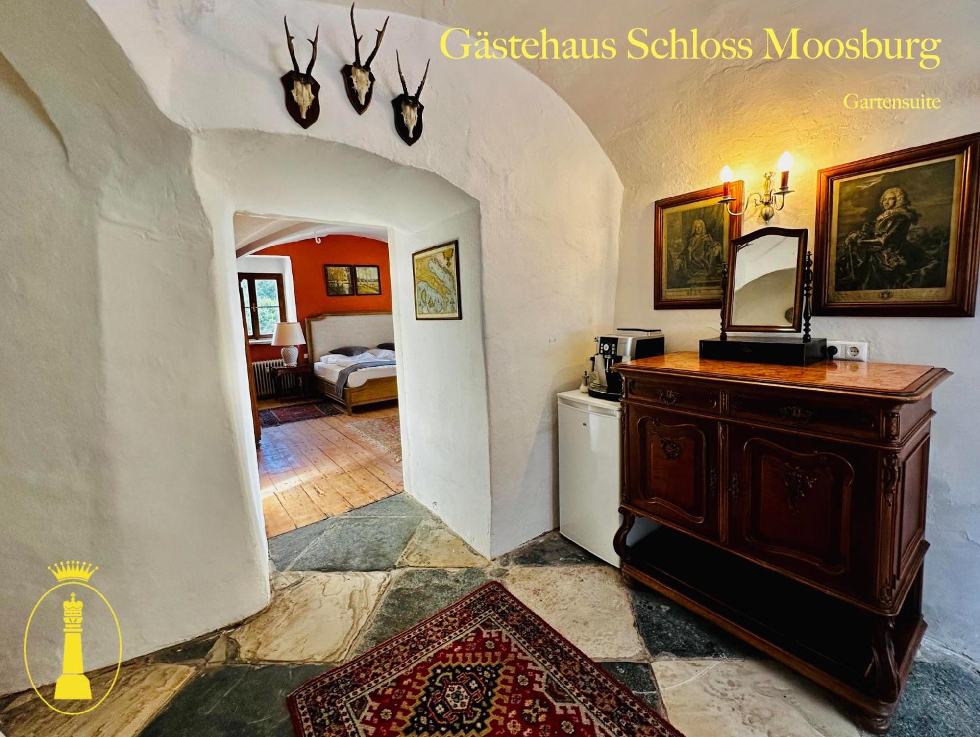 Schloss Moosburg Gaestehaus Esterno foto